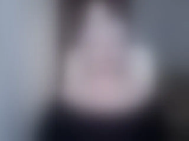 Live sex webcam photo for Tashyncik #293836215