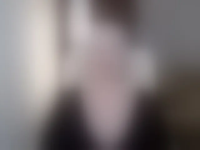Live sex webcam photo for Tashyncik #293880444