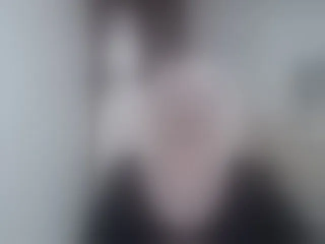Live sex webcam photo for Tashyncik #294283814