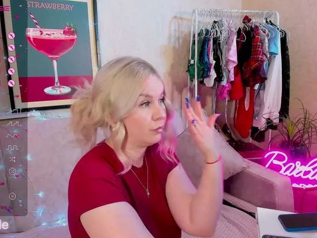 Live sex webcam photo for Tasty-booty #290749134