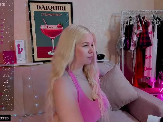 Live sex webcam photo for Tasty-booty #291674811