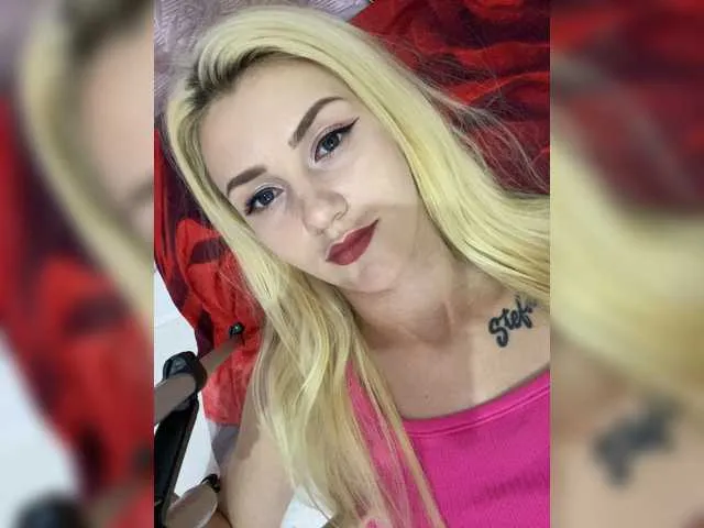 Live sex webcam photo for TastyBeby #273765975