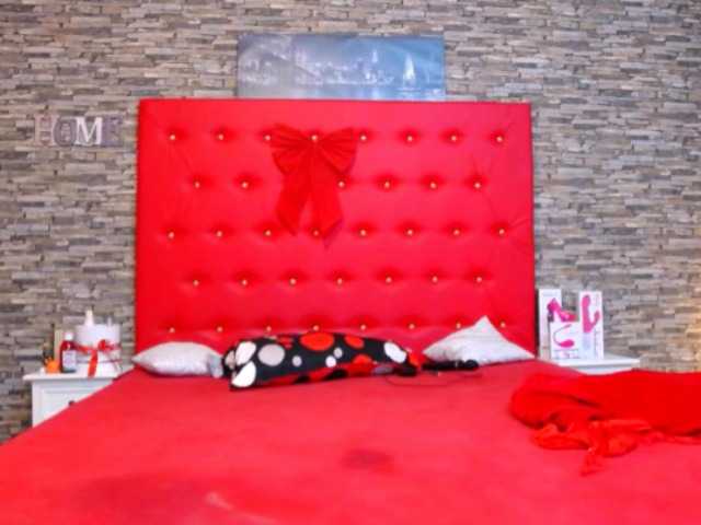 Live sex webcam photo for TastyShow #272198142