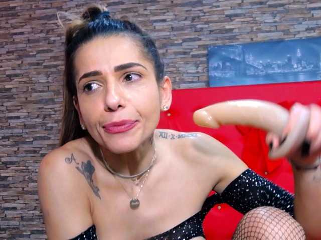 Live sex webcam photo for TastyShow #272876544