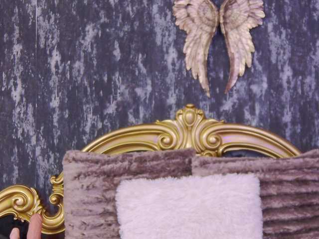 Live sex webcam photo for TastyShow #277941002