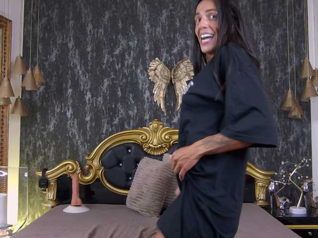 Live sex webcam photo for TastyShow #283579141