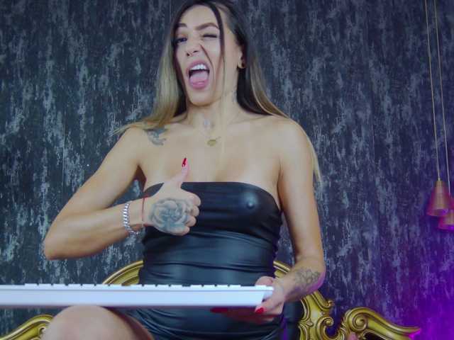 Live sex webcam photo for TastyShow #290400347