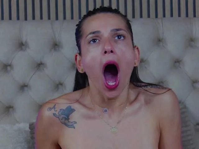 Live sex webcam photo for TastyShow #291059028