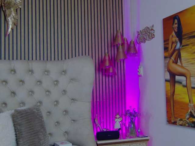 Live sex webcam photo for TastyShow #291159862