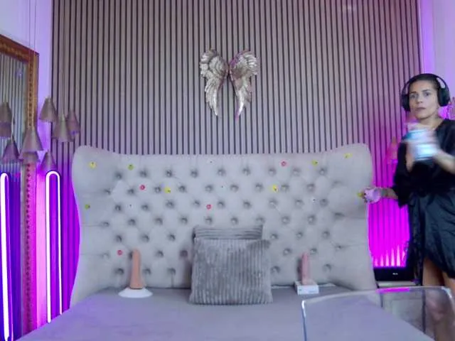 Live sex webcam photo for TastyShow #292121323