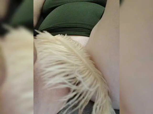 Live sex webcam photo for Tata42 #291735444