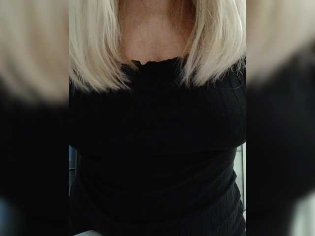 Live sex webcam photo for Tata42 #292109915