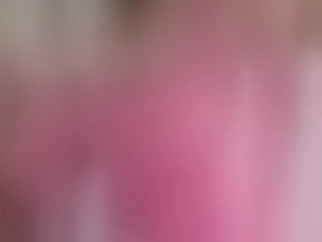 Live sex webcam photo for Tata42 #293290182