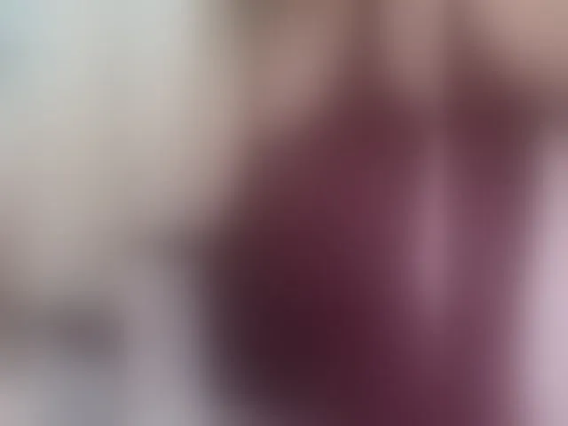 Live sex webcam photo for Tata42 #293463766