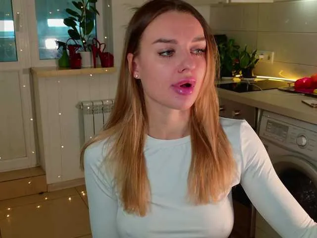 Live sex webcam photo for Tatachka1 #292500033