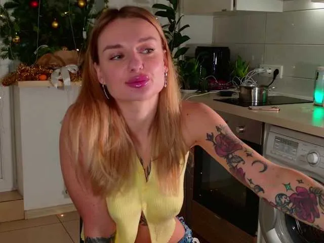 Live sex webcam photo for Tatachka1 #292606701