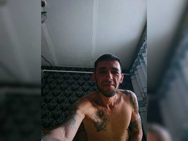 Live sex webcam photo for Tatar9080-1 #277301429