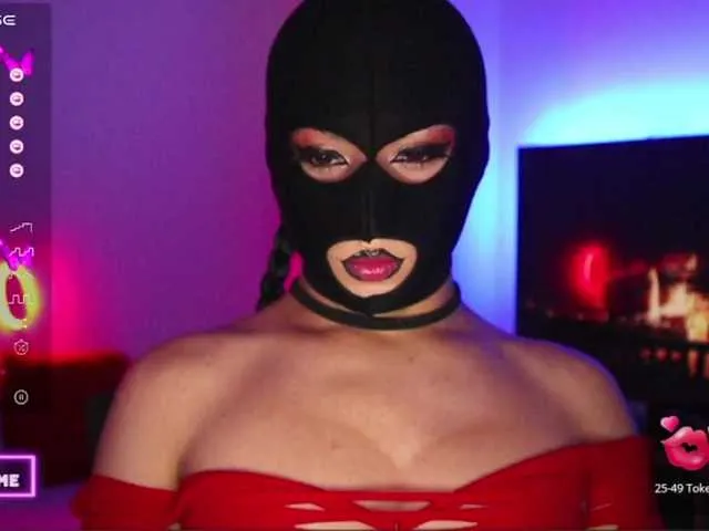 Live sex webcam photo for TathiDelvey #276713598