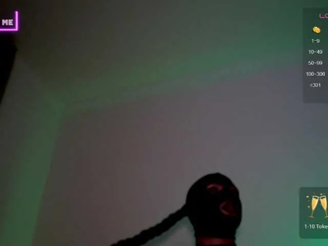 Live sex webcam photo for TathiDelvey #277667331