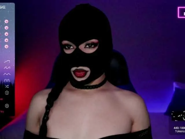 Live sex webcam photo for TathiDelvey #290024624