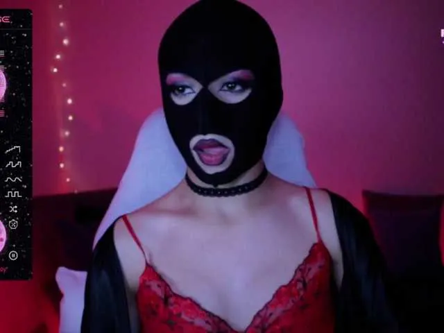 Live sex webcam photo for TathiDelvey #290245117