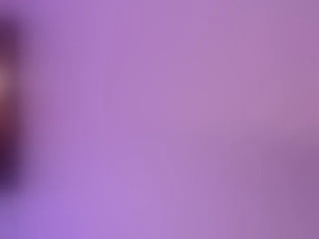 Live sex webcam photo for TathiDelvey #293800633