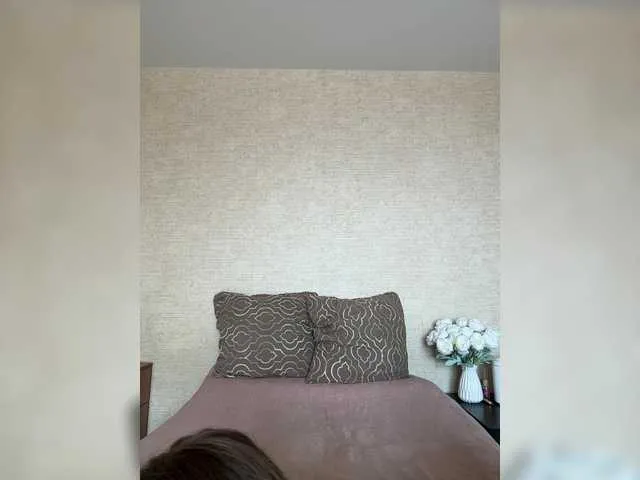 Live sex webcam photo for Tati16 #291291503