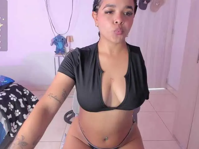 Live sex webcam photo for Tatiana25 #294112525