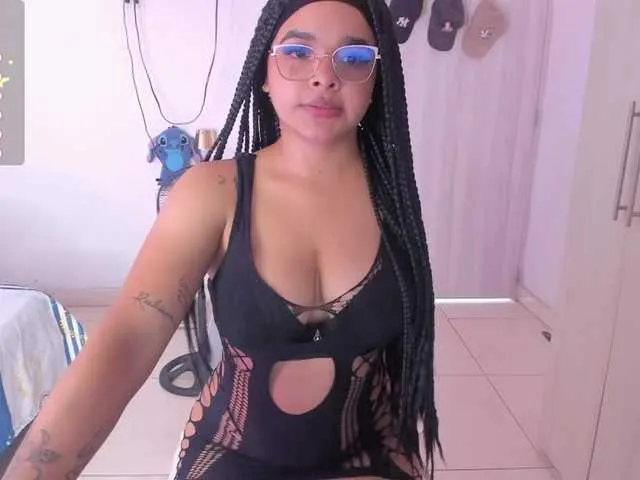 Live sex webcam photo for Tatiana25 #294117552