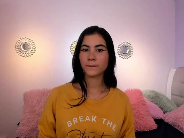 Live sex webcam photo for TatianaRider #277818486