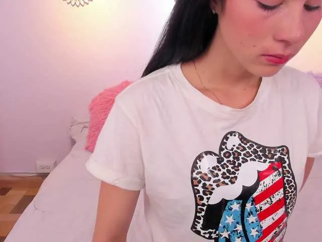 Live sex webcam photo for TatianaRider #277838097