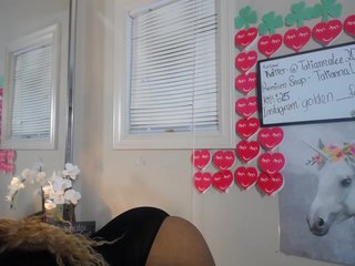 Live sex webcam photo for Tatiannalee #214392114