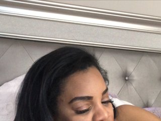 Live sex webcam photo for Tatiannalee #220823871