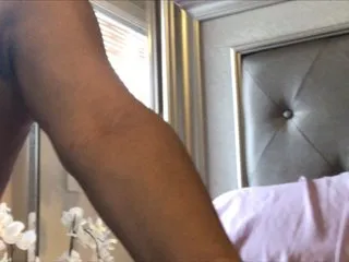 Live sex webcam photo for Tatiannalee #223245391