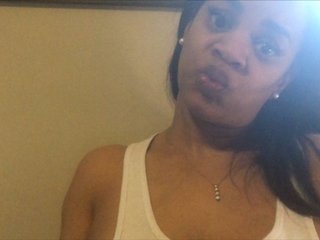 Live sex webcam photo for Tatiannalee #223726886