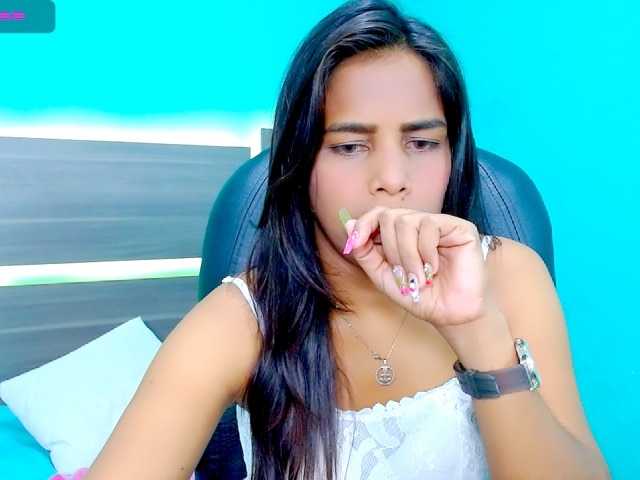 Live sex webcam photo for Tatisxberry #271905804