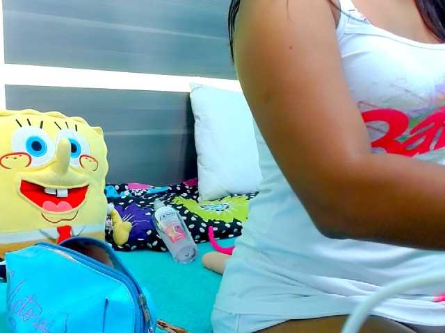 Live sex webcam photo for Tatisxberry #272079025