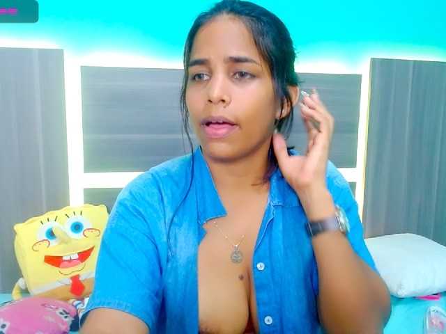 Live sex webcam photo for Tatisxberry #272189925