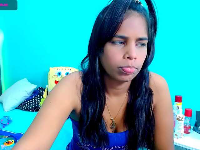 Live sex webcam photo for Tatisxberry #272263993