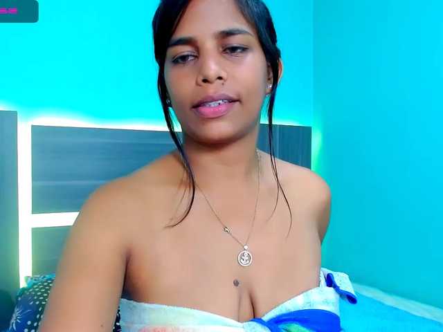 Live sex webcam photo for Tatisxberry #272329088