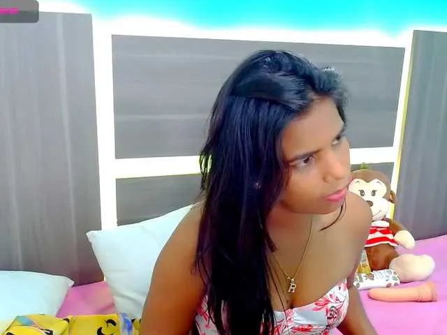 Live sex webcam photo for Tatisxberry #272953027