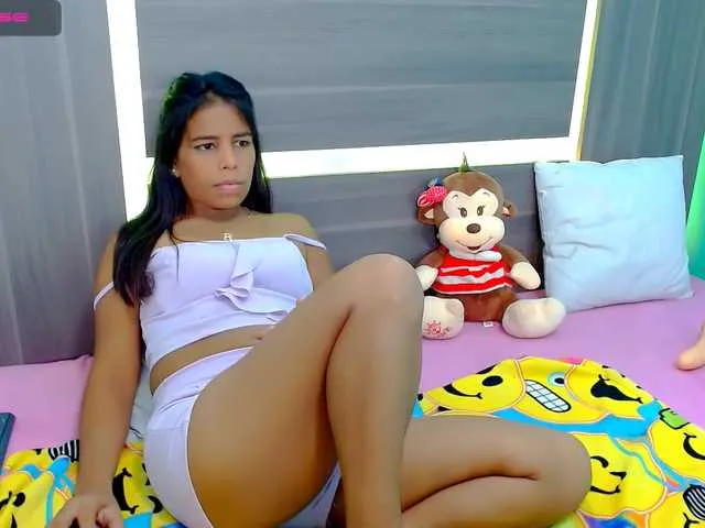 Live sex webcam photo for Tatisxberry #272988110