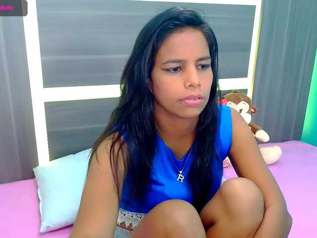 Live sex webcam photo for Tatisxberry #273061458