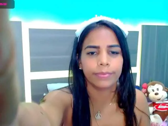 Live sex webcam photo for Tatisxberry #273169231