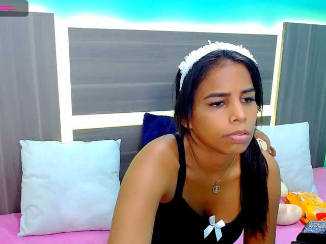 Live sex webcam photo for Tatisxberry #273186836