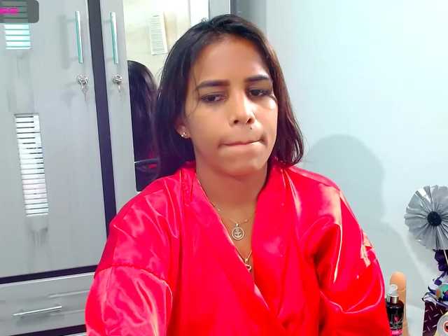 Live sex webcam photo for Tatisxberry #273198530