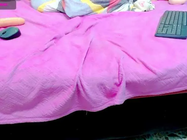 Live sex webcam photo for Tatisxberry #273293869