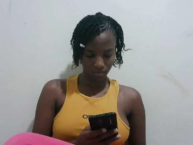 Live sex webcam photo for Tatswee #292290862