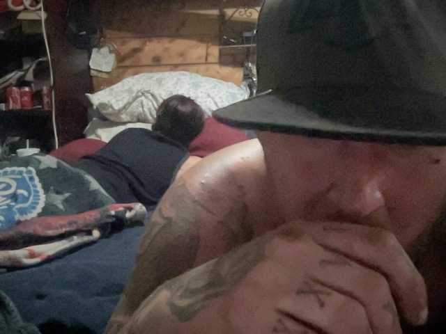 Live sex webcam photo for Tattedtrouble #291105092