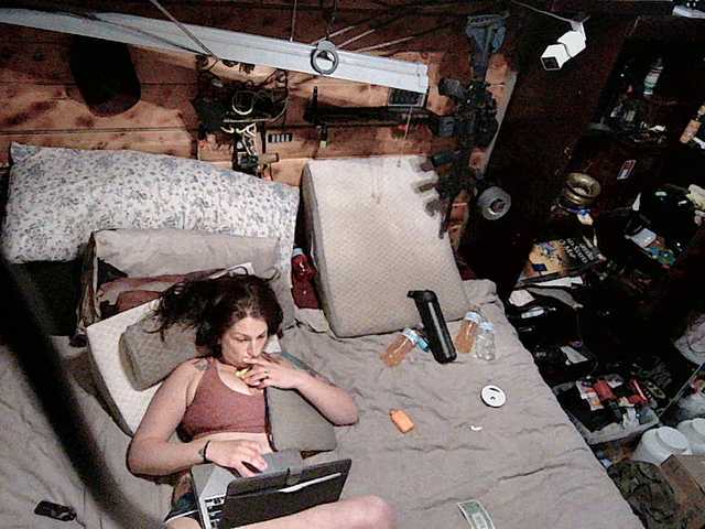 Live sex webcam photo for Tattedtrouble #291837615